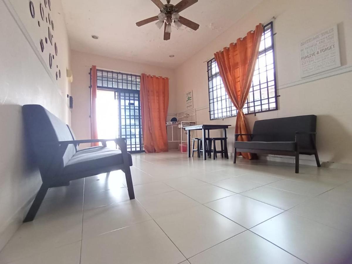 Seaview Promenade Homestay Dungun Luaran gambar