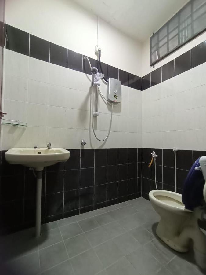 Seaview Promenade Homestay Dungun Luaran gambar